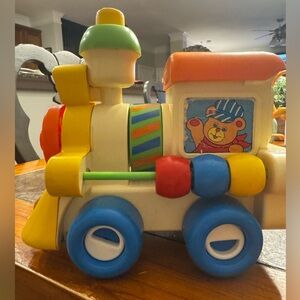 Vintage Playskool Busy Choo Choo Pull‎ Toy 1986